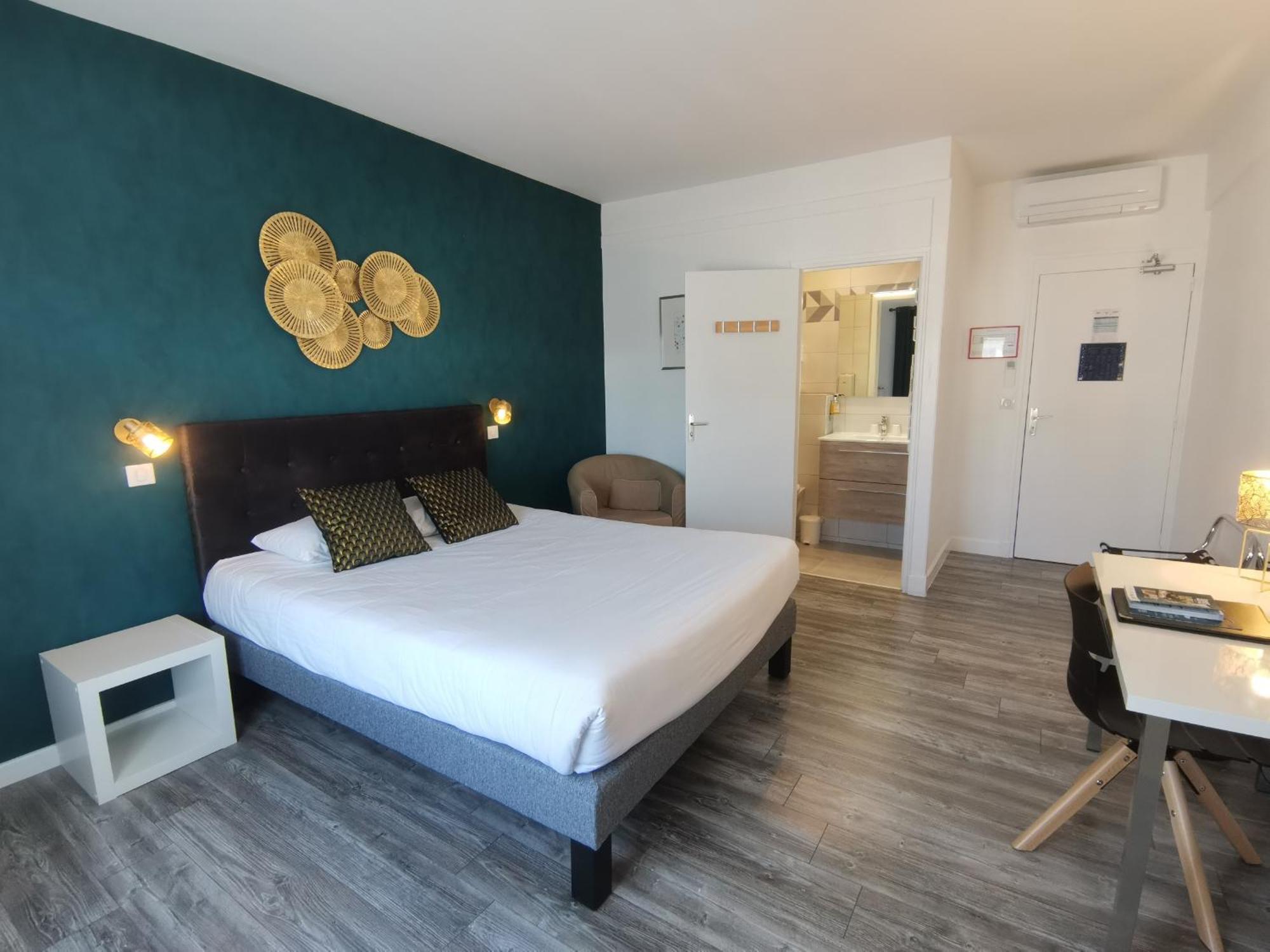 Logis Hotel Le Cerf Briare Ngoại thất bức ảnh
