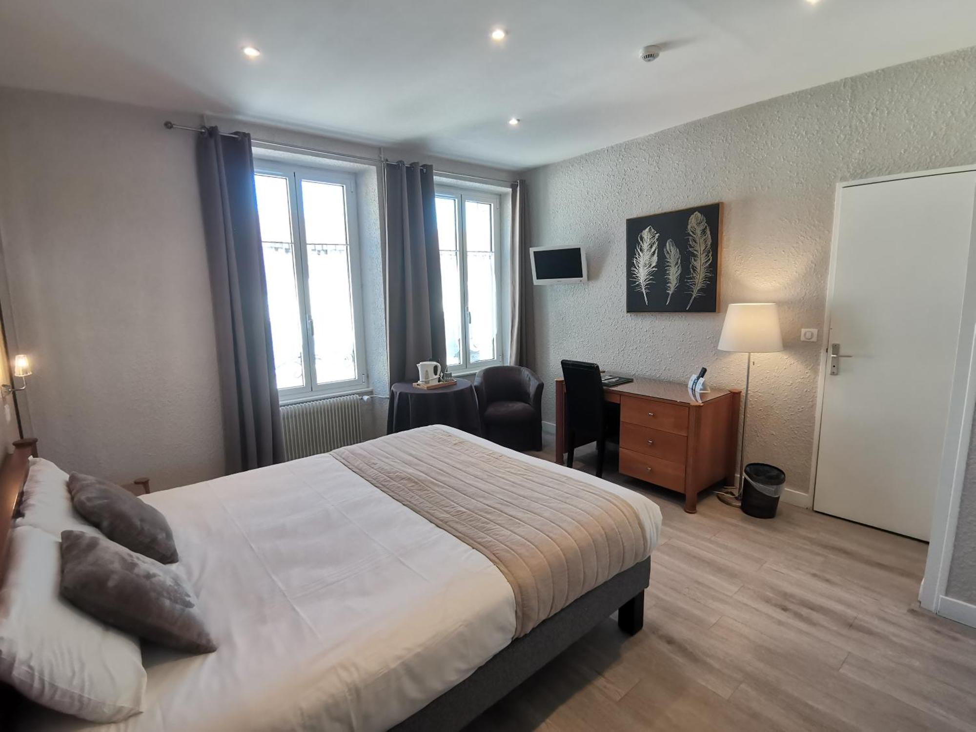 Logis Hotel Le Cerf Briare Ngoại thất bức ảnh